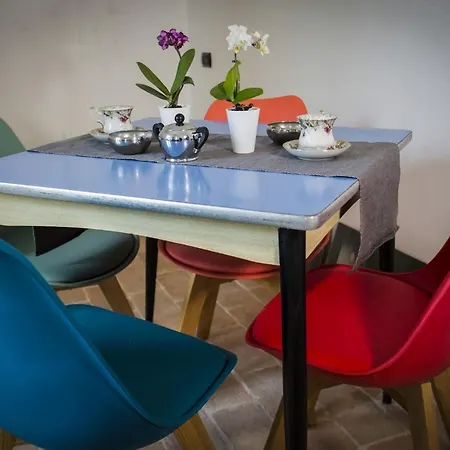 Massignano 116 לינה וארוחת בוקר